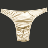 String homme satiné couleur champagne, coupe taille basse, lingerie masculine élégante et lumineuse