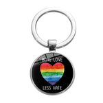Porte clef LGBT "More Love Less Hate"