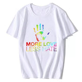 T shirt More Love Less Hate LGBT fond blanc