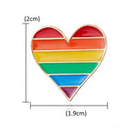 Pins LGBT arc-en-ciel coeur